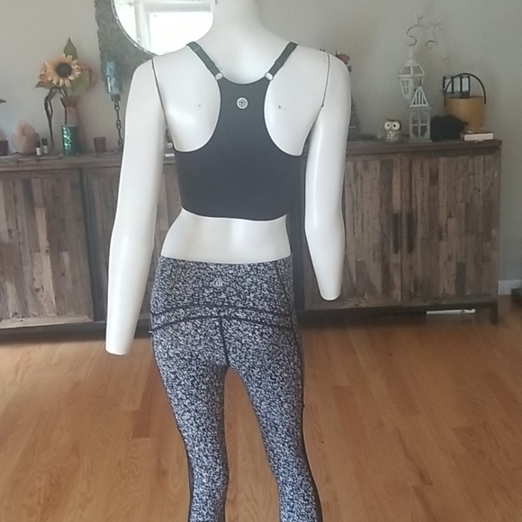 Lululemon cropped leggings - Picture 15 of 16